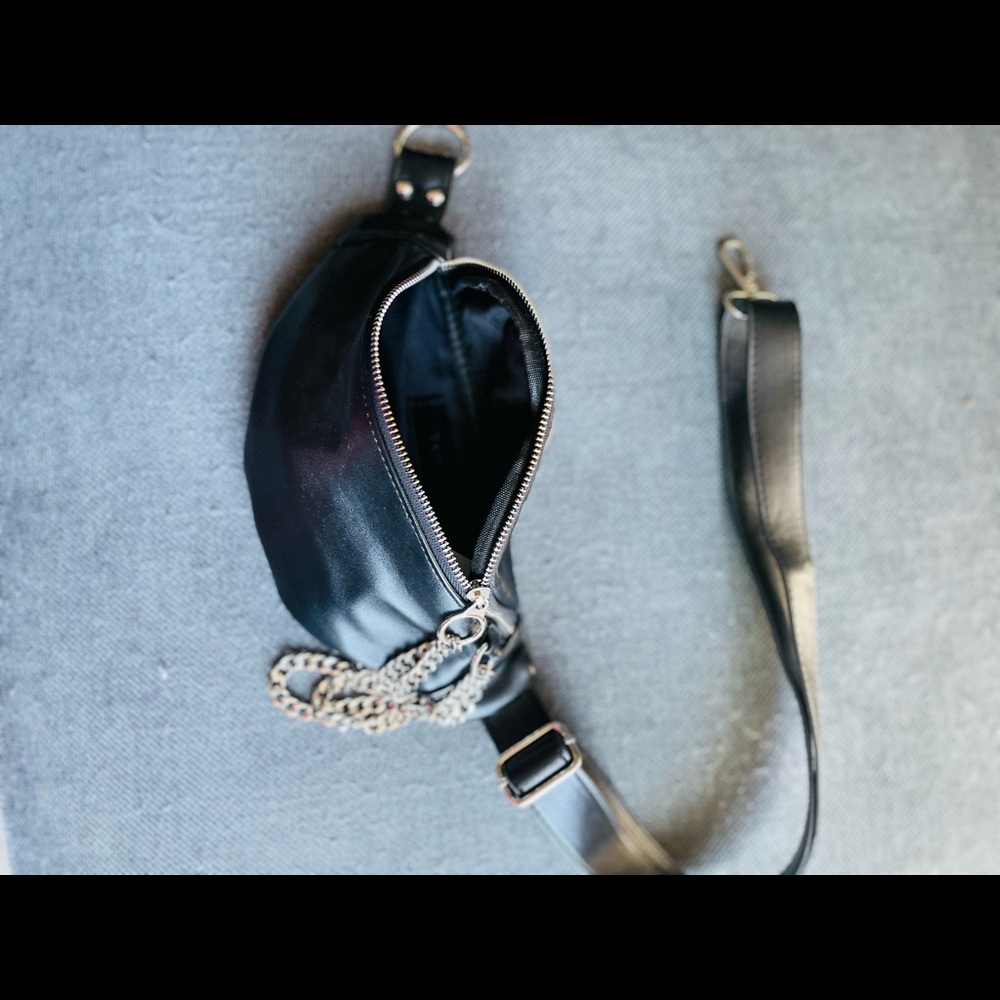 Bershka Bum Bag - image 3